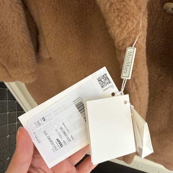 Max Mara Teddy Icon Coat - Picture 7 of 9